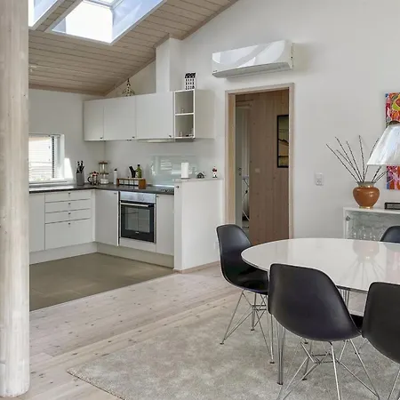 Telma - 200m From The Sea By Interhome