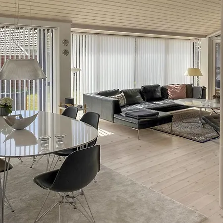 Telma - 200m From The Sea By Interhome